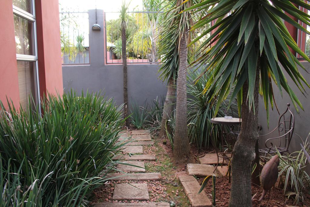 Saffron Guest House Johannesburg Exterior foto